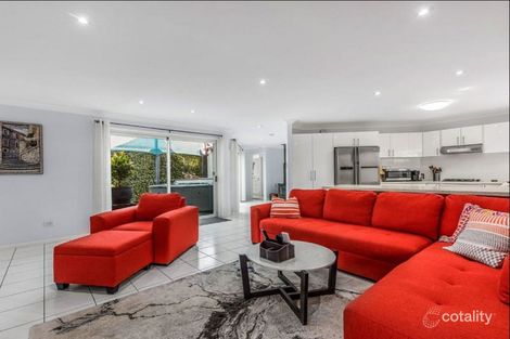 Property photo of 98 Banksia Circuit Forest Lake QLD 4078