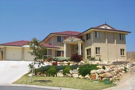 19 Swallow Pl, Sinnamon Park, QLD 4073