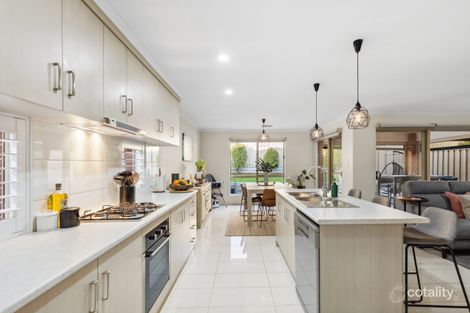 Property photo of 2/15 Capeview Crescent Hackham SA 5163