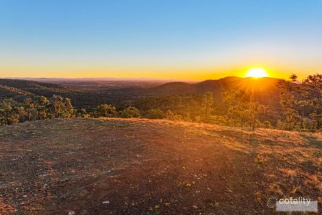 494 Yeppoon Rd, Limestone Creek, QLD 4701