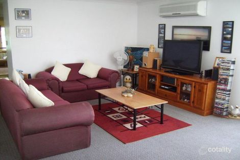 Property photo of 44 Delmer Close South West Rocks NSW 2431