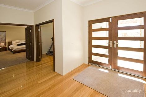 Property photo of 18 Twilight Ridge Secret Harbour WA 6173