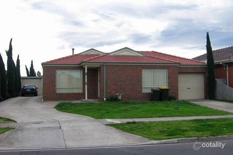 2/11a Chatsworth Ave, Ardeer, VIC 3022