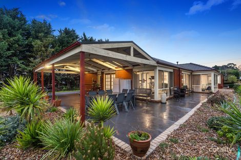 7 Metcalfe Dr, Romsey, VIC 3434