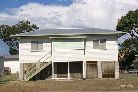 14 Margaret St, Urangan, QLD 4655