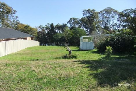 76 Teragalin Dr, Chain Valley Bay, NSW 2259