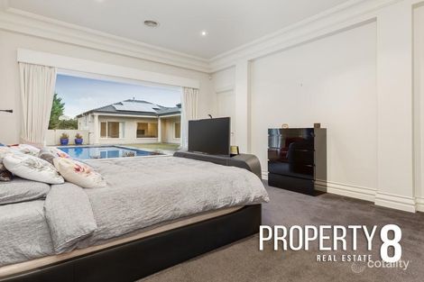 Property photo of 49 Ebeli Close Narre Warren North VIC 3804