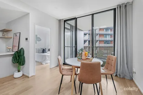 Property photo of 147 Great Western Highway Mays Hill NSW 2145