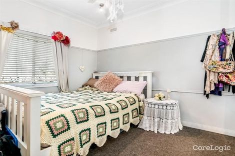Property photo of 44 Boronia Avenue Windang NSW 2528