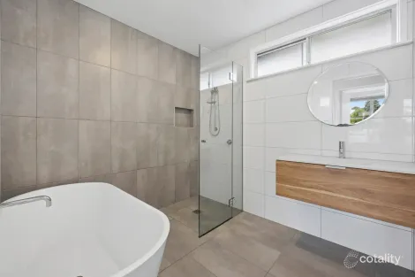Property photo of 34 Gunner Street Camperdown VIC 3260