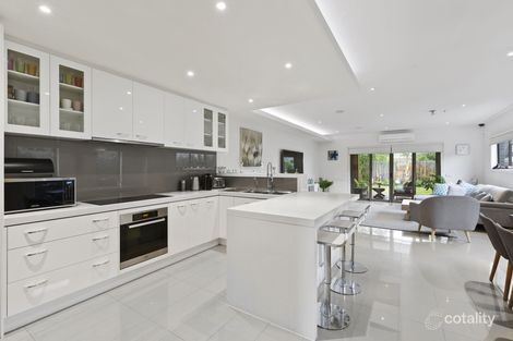 Property photo of 5B Cavalier Street Bentleigh East VIC 3165