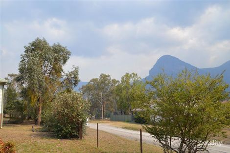 Property photo of 2 Naroo Circuit Glen Davis NSW 2846