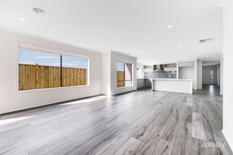 Property photo of 18 Vivace Avenue Clyde VIC 3978