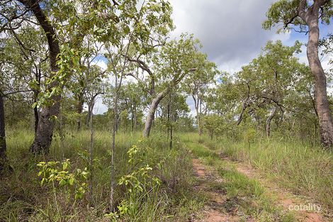 2 Charmaine Rd, Millstream, QLD 4888