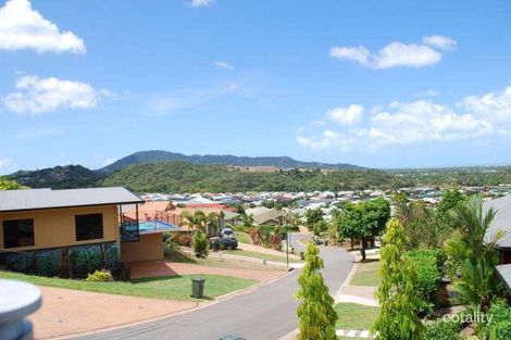 Property photo of 6 Hussar Close Kanimbla QLD 4870