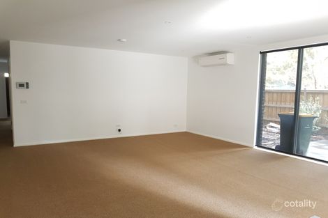 Property photo of 2/2 Vangelica Way South Morang VIC 3752