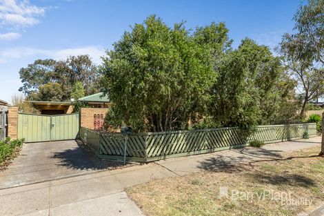 Property photo of 11 Quartok Avenue Werribee VIC 3030