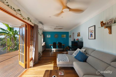 Property photo of 5 Joppa Lane Wavell Heights QLD 4012
