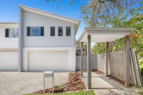 2/19 Charlton St, Southport, QLD 4215