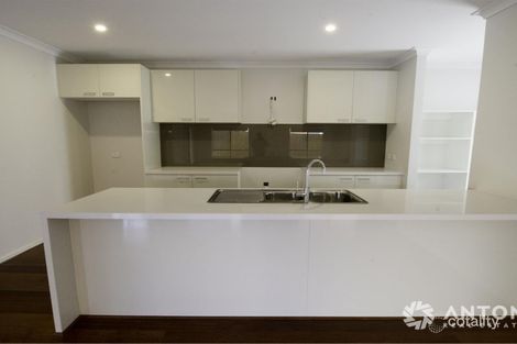 Property photo of 34 Teneriffe Street Cranbourne North VIC 3977