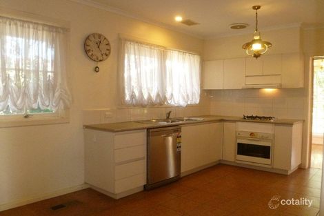 Property photo of 32 Arawata Drive Doncaster East VIC 3109