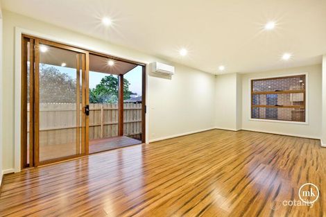 Property photo of 5/12 Eldale Avenue Greensborough VIC 3088