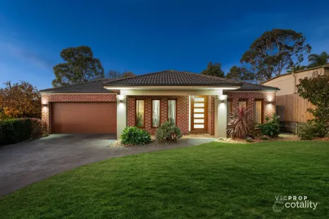 Property photo of 3 Malua Road Ferntree Gully VIC 3156