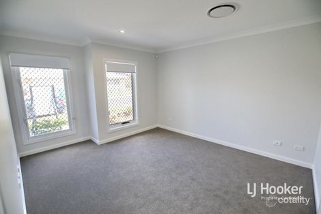 Property photo of 8 Verdi Street Yarrabilba QLD 4207