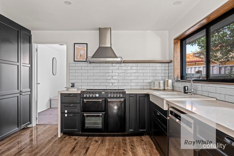 Property photo of 6 Ashdown Court Lalor VIC 3075