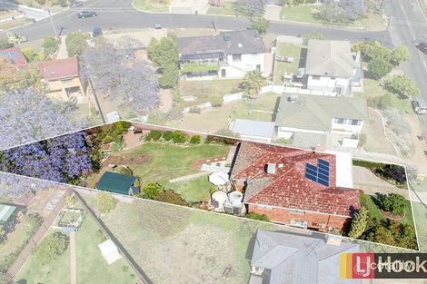 Property photo of 65 Hillvue Road Hillvue NSW 2340