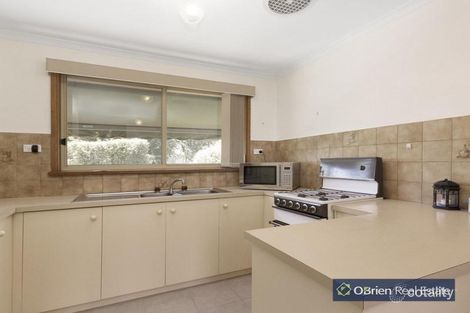 Property photo of 2/16-18 Regans Road Hampton Park VIC 3976
