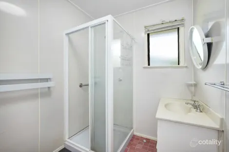 Property photo of 11 Irving Street Cranbrook QLD 4814