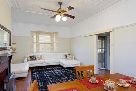 Property photo of 13 Coleman Street Turvey Park NSW 2650