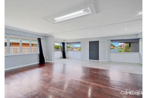 Property photo of 182 Walker Street Svensson Heights QLD 4670