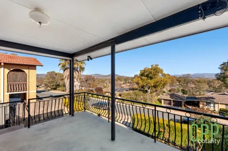 Property photo of 30 Coningham Street Gowrie ACT 2904