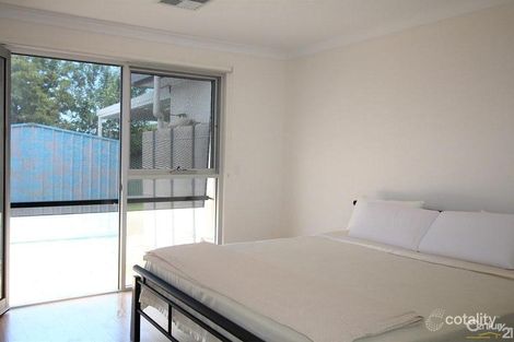 9 Falcon St, Port Willunga, SA 5173