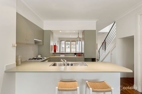 Property photo of 2/2 Henry Street Windsor VIC 3181