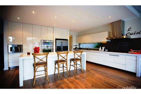 Property photo of 13 Glamis Avenue Hampton VIC 3188