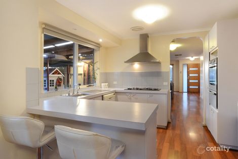 Property photo of 5 Swift Court Keilor Downs VIC 3038