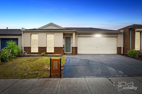 35 Tandara Cct, Melton West, VIC 3337