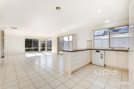 Property photo of 38 Jacaranda Place Craigieburn VIC 3064