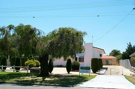 49a Fifth St, Bicton, WA 6157