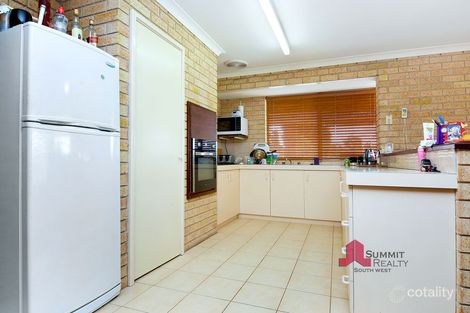 Property photo of 17 Elvey Place Usher WA 6230