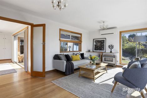 Property photo of 4 Roseneath Place Austins Ferry TAS 7011