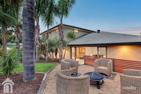 Property photo of 11 St Martins Court Woodcroft SA 5162