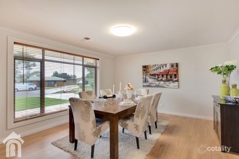 Property photo of 11 St Martins Court Woodcroft SA 5162