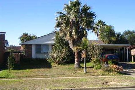 2 Malvern Cl, St Johns Park, NSW 2176