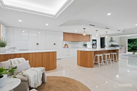 38 Hoskins Dr, Wellington Point, QLD 4160