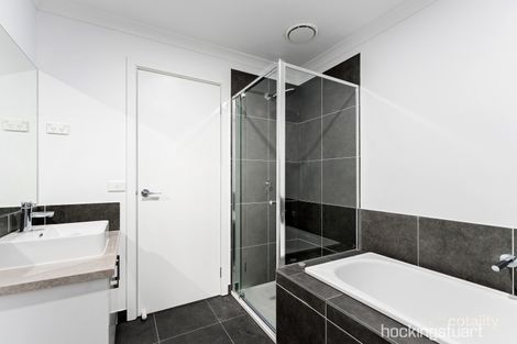 Property photo of 35C Joey Crescent Deanside VIC 3336