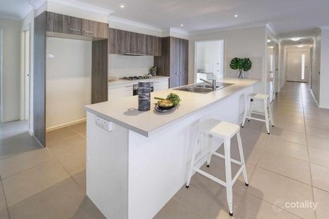 Property photo of 20 Lindeman Street Berwick VIC 3806